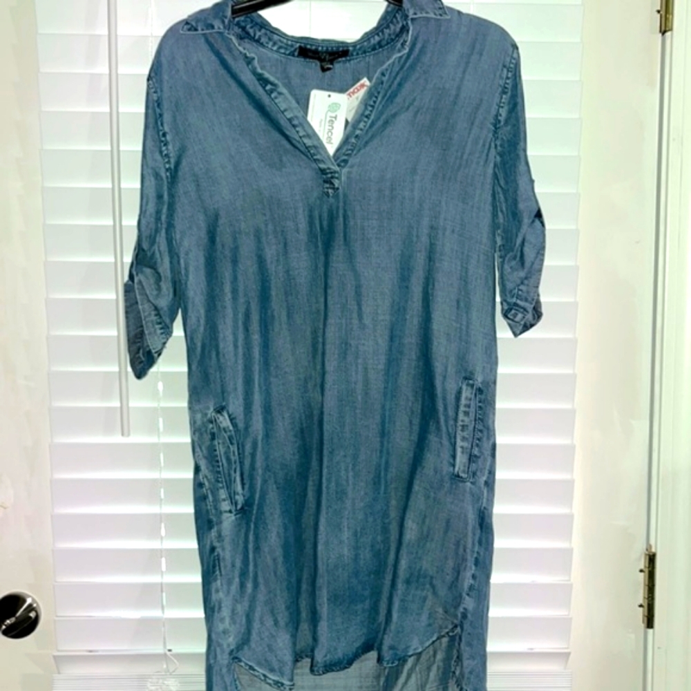 Velvet Heart perfect summer dress!  Nice thin denim look casual dress!